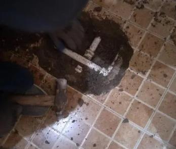 桂东卫生间漏水维修公司为您分享下卫生间渗水如何处理及注意事项